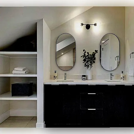 Apartment Kuxe Apartments Montpellier
